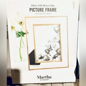 Glass picture frame